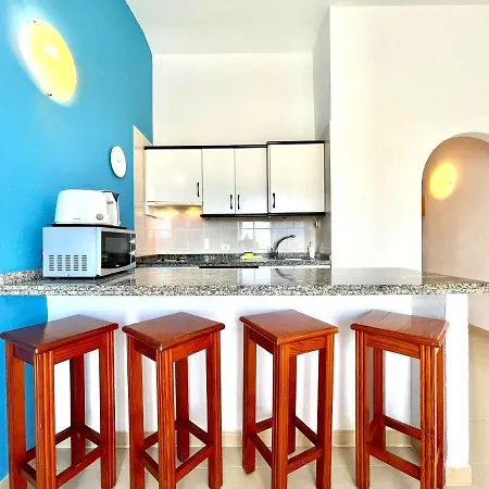 Apartamento Cozy One Bedroom Apartment,Wifi, Pool In Tenerife South