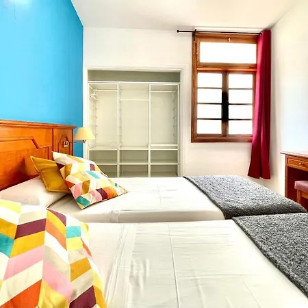 Cozy One Bedroom Apartment,Wifi, Pool In Tenerife South