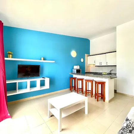 Cozy One Bedroom Apartment,Wifi, Pool In Tenerife South * アデヘ