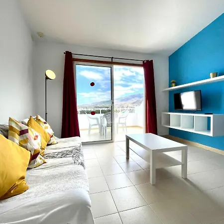 Cozy One Bedroom Apartment,Wifi, Pool In Tenerife South アパート *