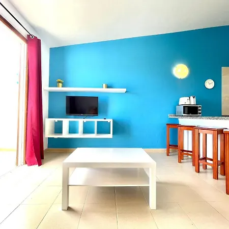 Cozy One Bedroom Apartment,Wifi, Pool In Tenerife South アパート