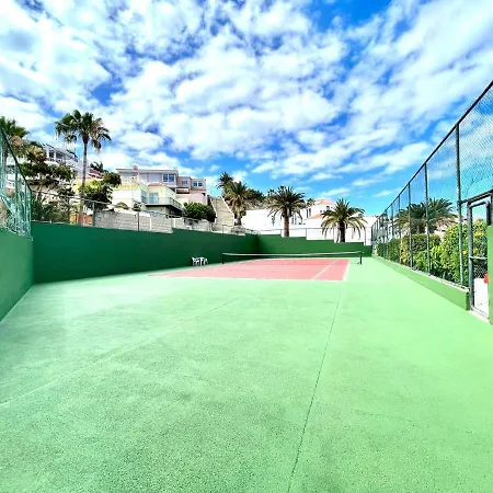 Cozy One Bedroom Apartment,Wifi, Pool In Tenerife South アパート