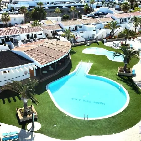 アパート Cozy One Bedroom Apartment,Wifi, Pool In Tenerife South アデヘ